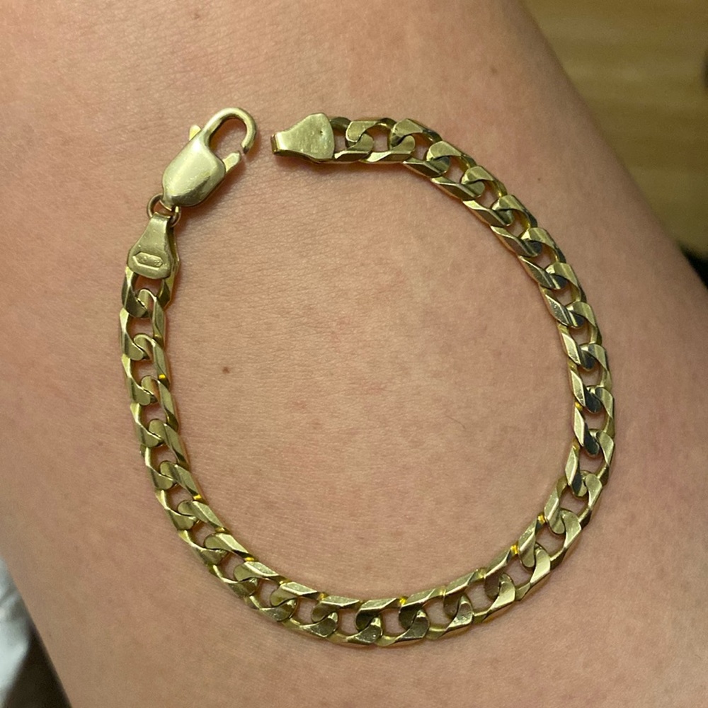 14K Solid Gold Men’s Bracelet 8” length & 16grams